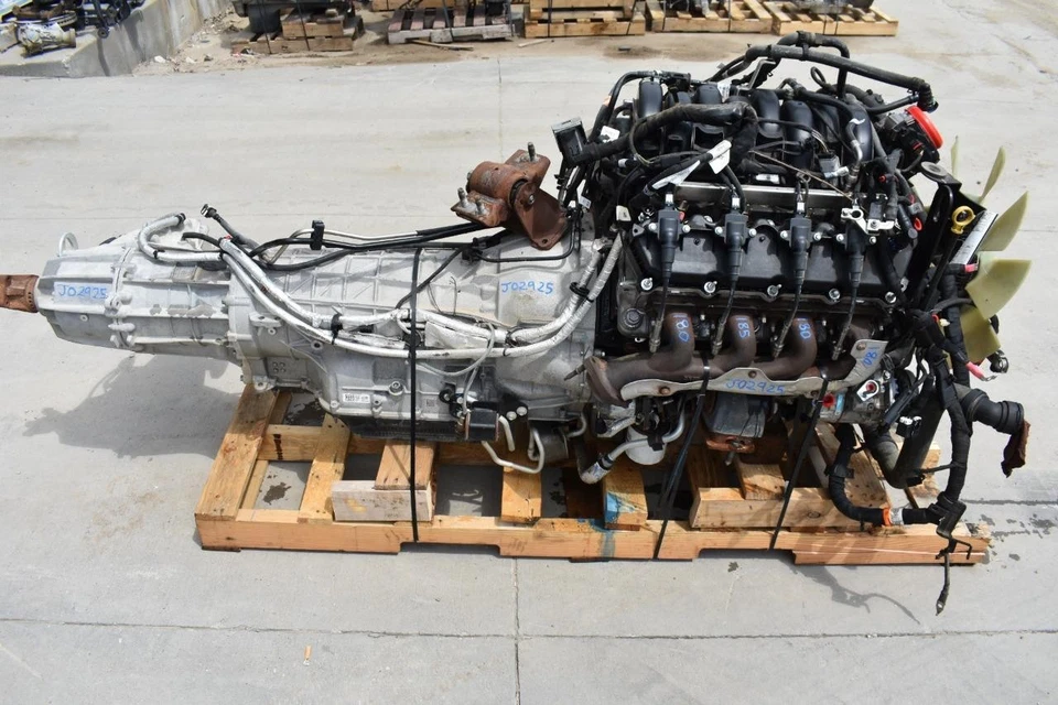 2024 F250 7.3 GODZILLA ENGINE 10R140 4X4 AUTO TRANS - Image 2